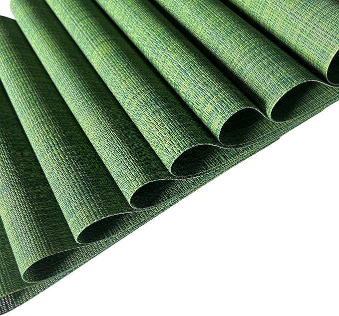 WAZAIGUR Placemats Set of 8 for Dining Table Heat-Resistant Washable Place Mats Woven Vinyl Kitchen Table Mats Easy to Clean,Hunter Green