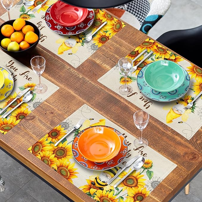 Giwawa Bee Gnomes Placemats Set of 4, 12x18 Inch Vintage Summer Sunflowers Linen Place Mat, Sunshine Floral Heat Resistant Washable Table Mats Kitchen Dining Seasonal Farmhouse Decor