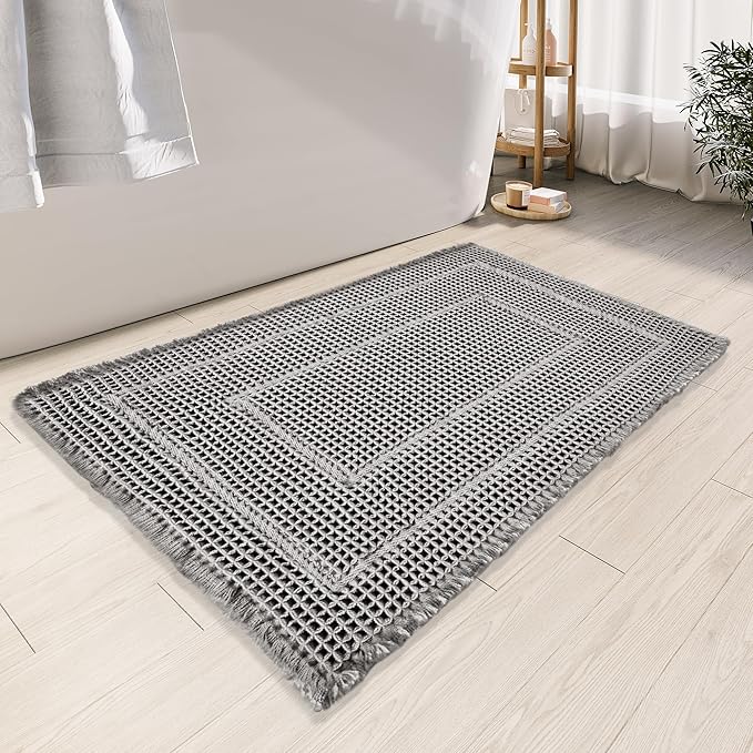 Bathroom Floor Mat,Boho Bathroom Mat,Super Absorbent Bath Rug, Non Slip WashableBathroom Rugs, Quick Dry Shower Mats, Ultra Soft Bath Mat Towel,Grey,18"*30"