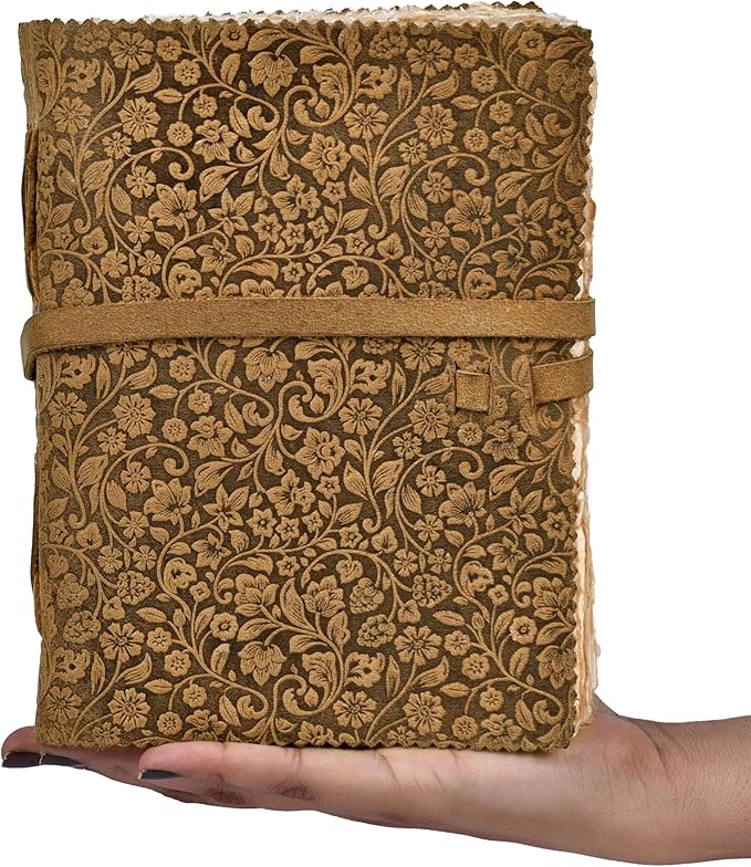 LEATHER VILLAGE Leather Bound Floral Embossed Journal for Women Men - 200 Pages, 10X7 Inches, Suntan - Book of Shadows, Vintage Blank Paper Travel Diary, Notebook for Writing, Drawing, Sketchbook