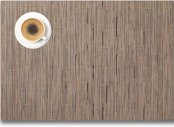 Placemats Set of 6 - Easy Clean Woven Vinyl Placemats for Dining Table, Indoor/Outdoor Place Mats, Washable PVC Table Mats （Light Brown）