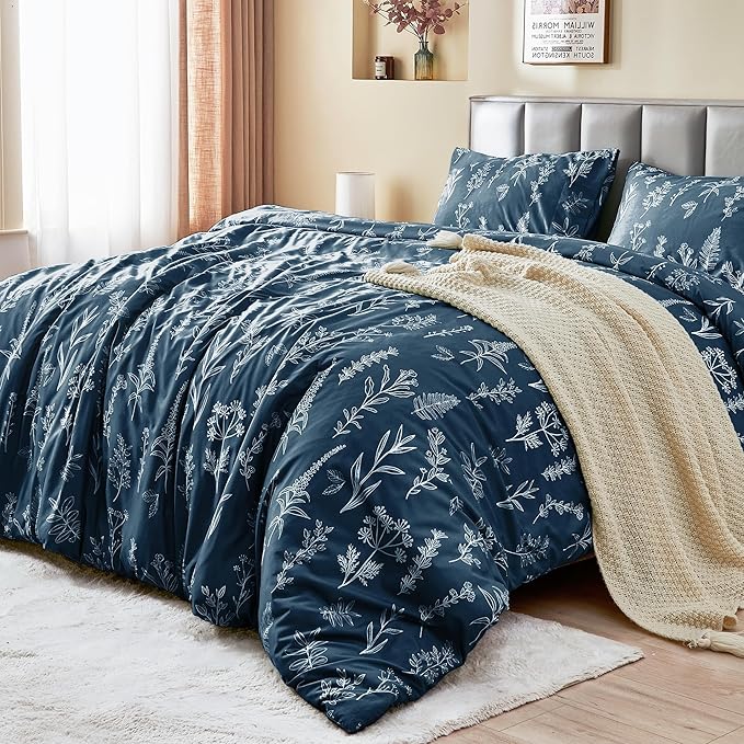 MUXHOMO Duvet Cover Queen Size, Reversible Floral Navy Duvet Cover Set with Zipper Closure, 3 Pieces Botanical Patterns Soft Microfiber Bedding Set with 4 Ties (90"x90", 2 Pillow Cases)